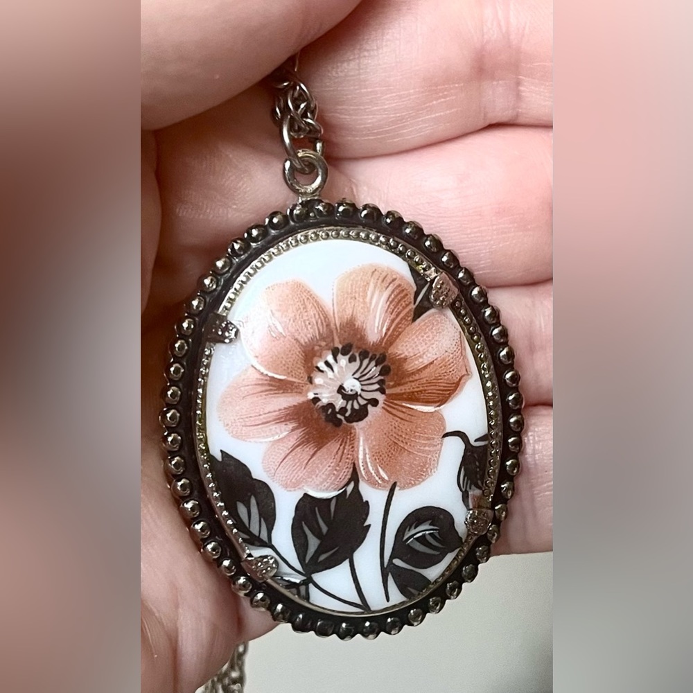 Cameo vintage porcelain flower coral, green, white